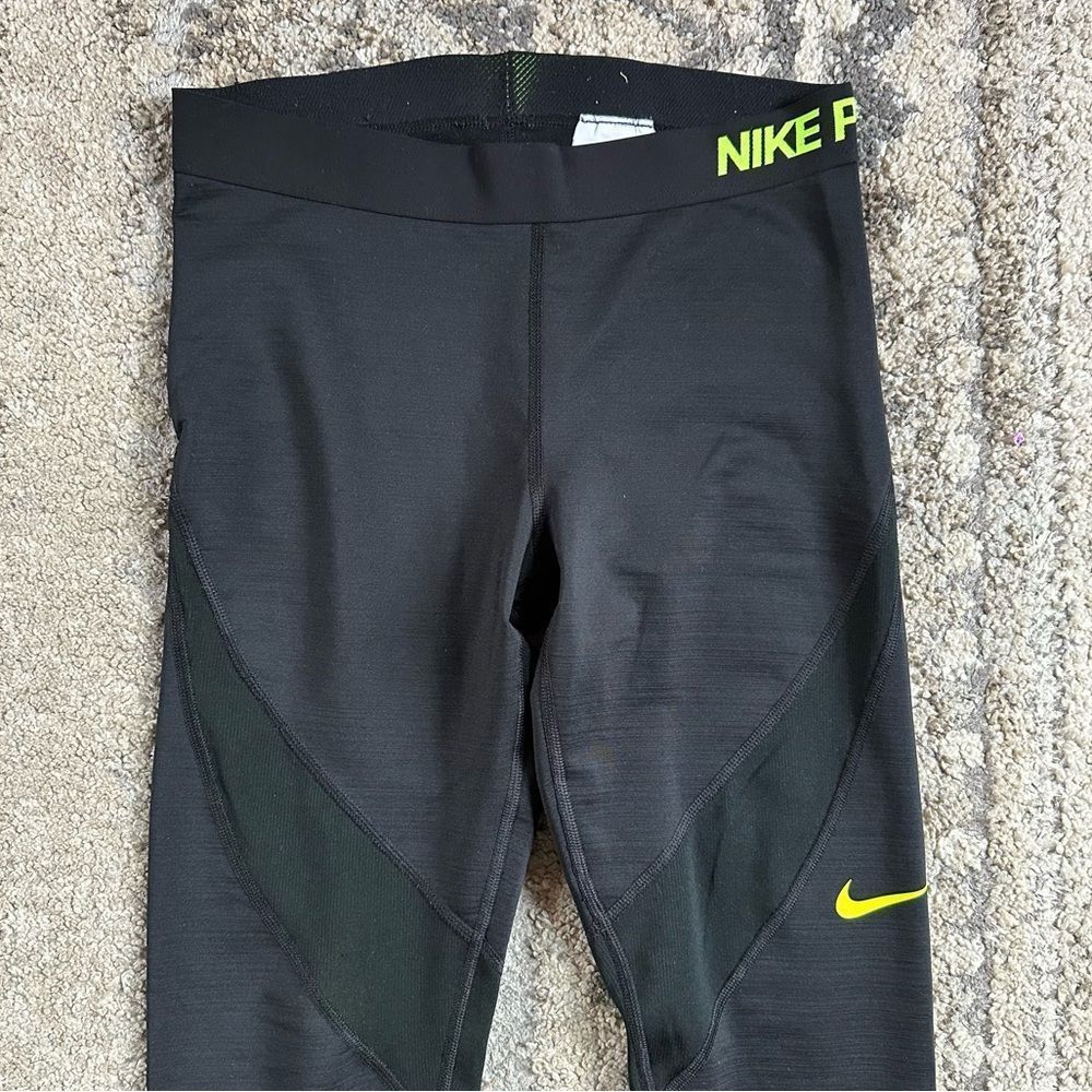 Nike Pro Hyperwarm Training Tights Medium - image 5